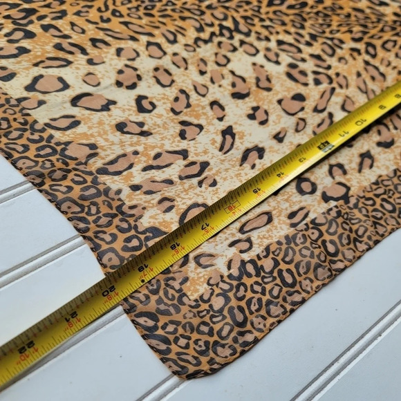 Ladies Sheer Scarf Leopard Cheetah Print Brown Beige Tan - 20" x 60" - Picture 7 of 7